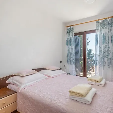 Apartament In With Wifi *